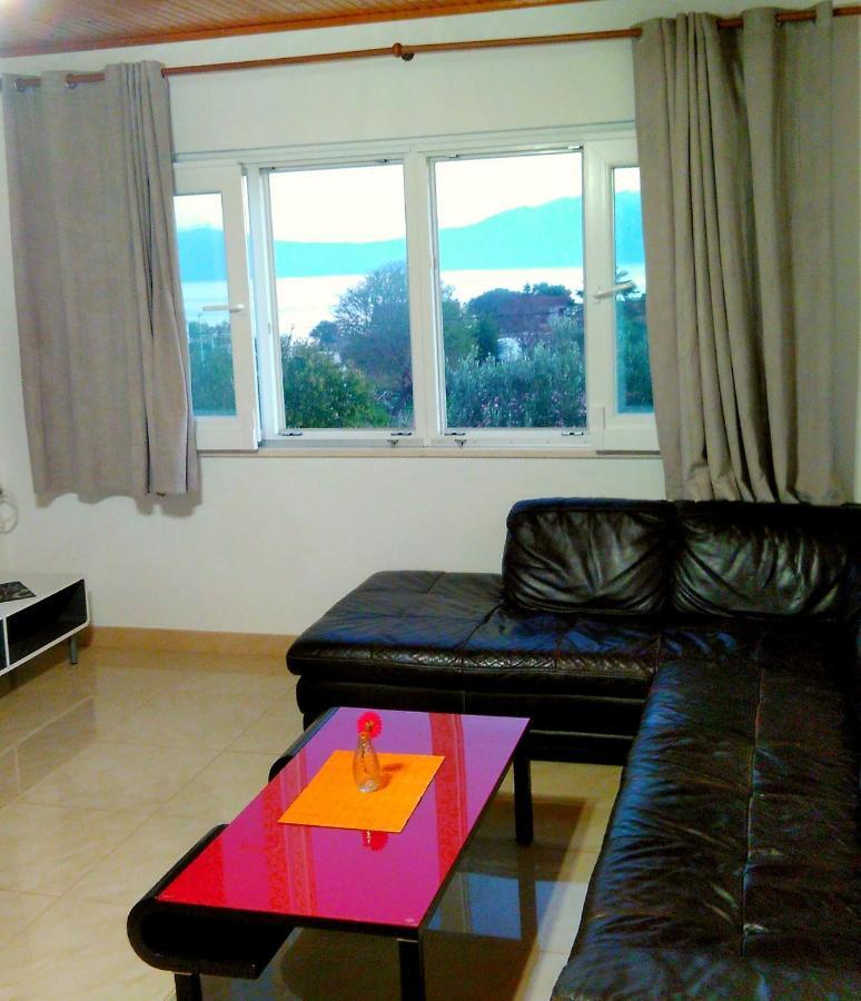 Manora Sucuraj 2 Bedroom Apartment Eksteriør bilde